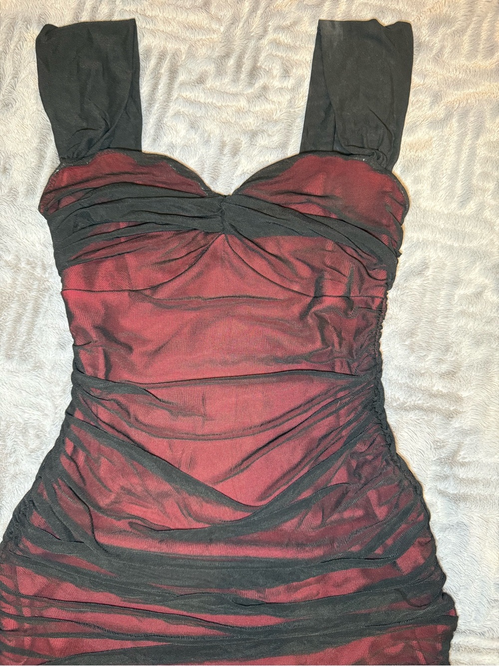 HYZ Women’s Red and Black Ruched Mesh Bodycon Dress - Picture 2 of 3